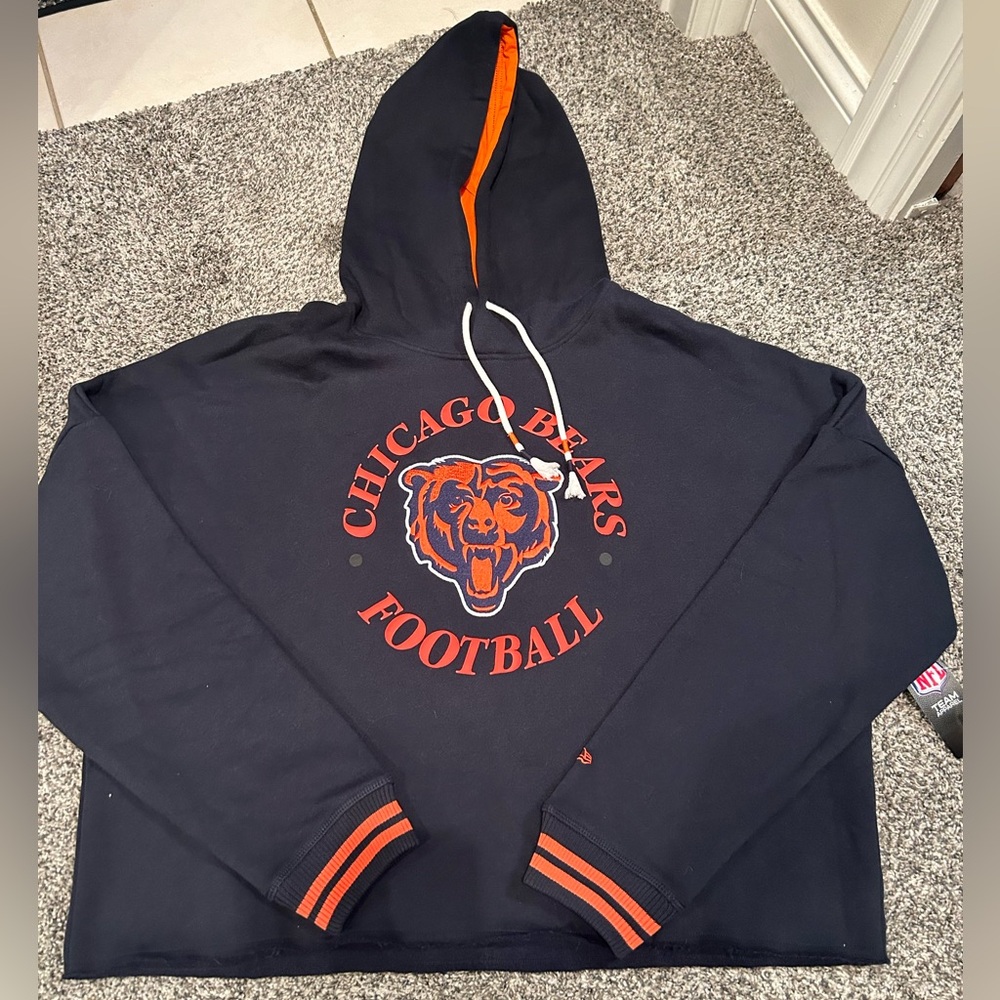 Chicago Bears navy hooded sweatshirt size large